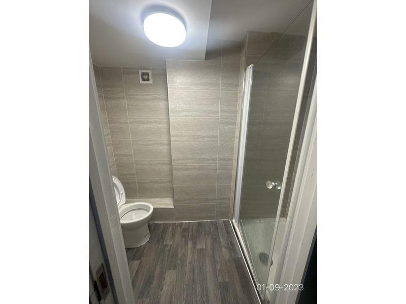 3 bed property in Albany Road, Cardiff